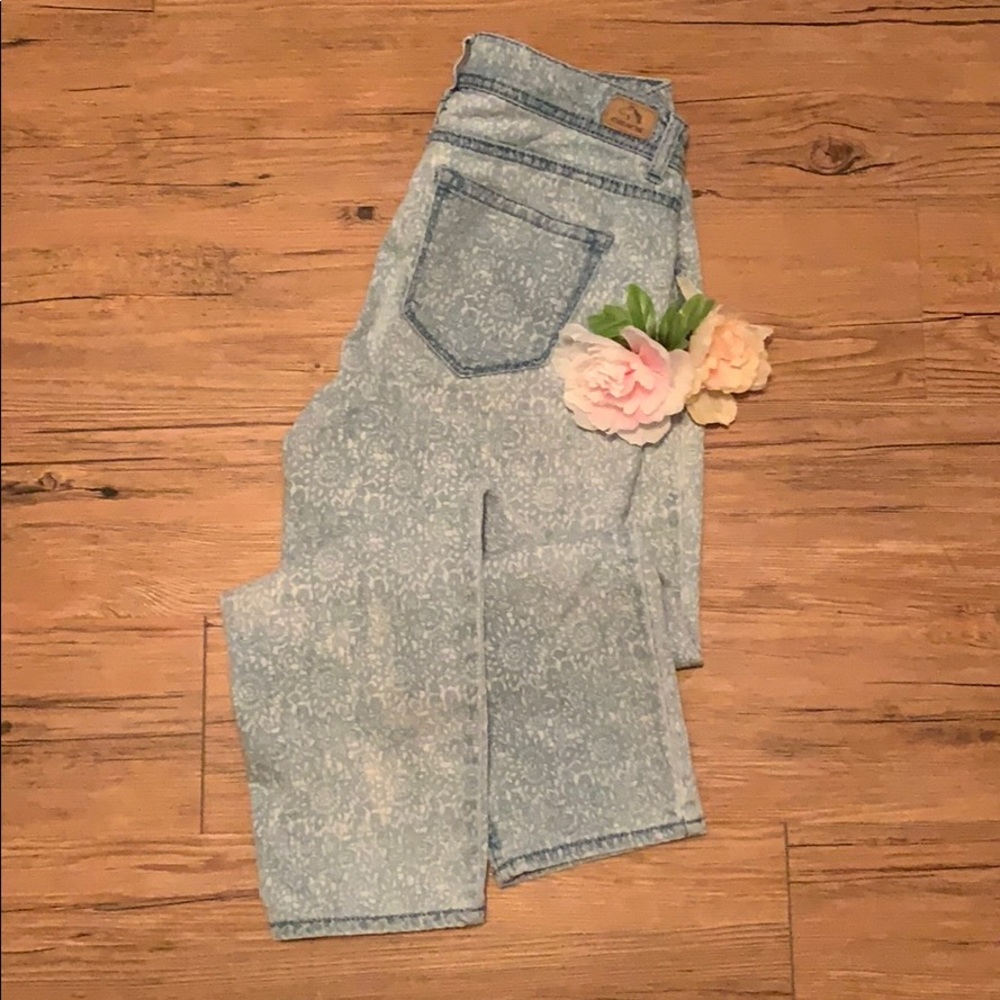 JORDACHE SKINNY CROP